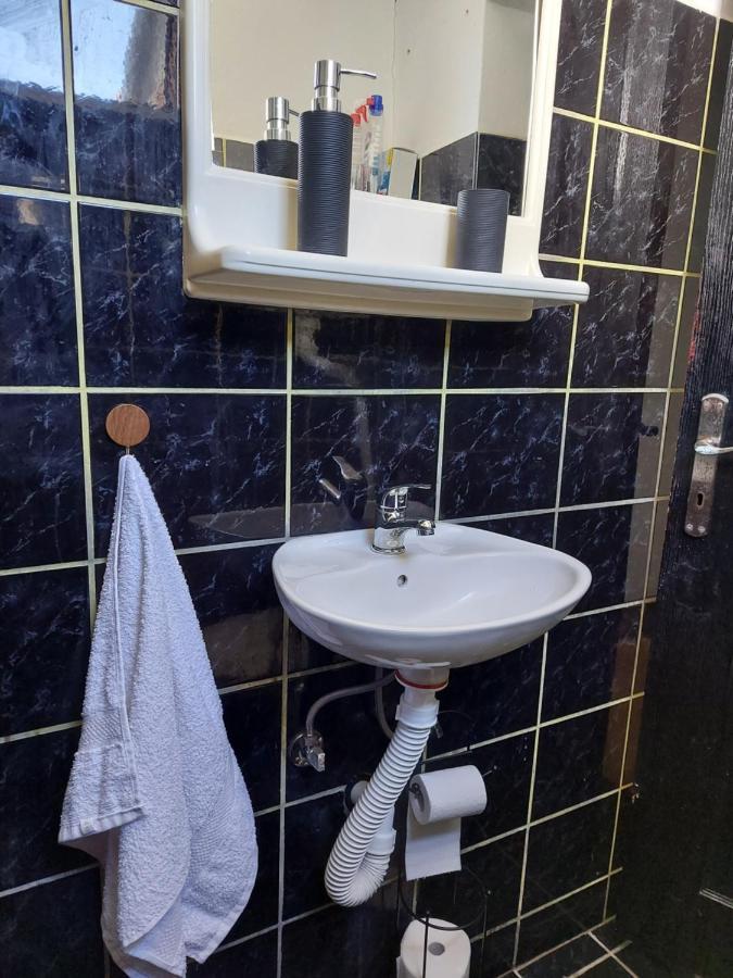 Apartmán Kuca Na Dan Šid Exteriér fotografie