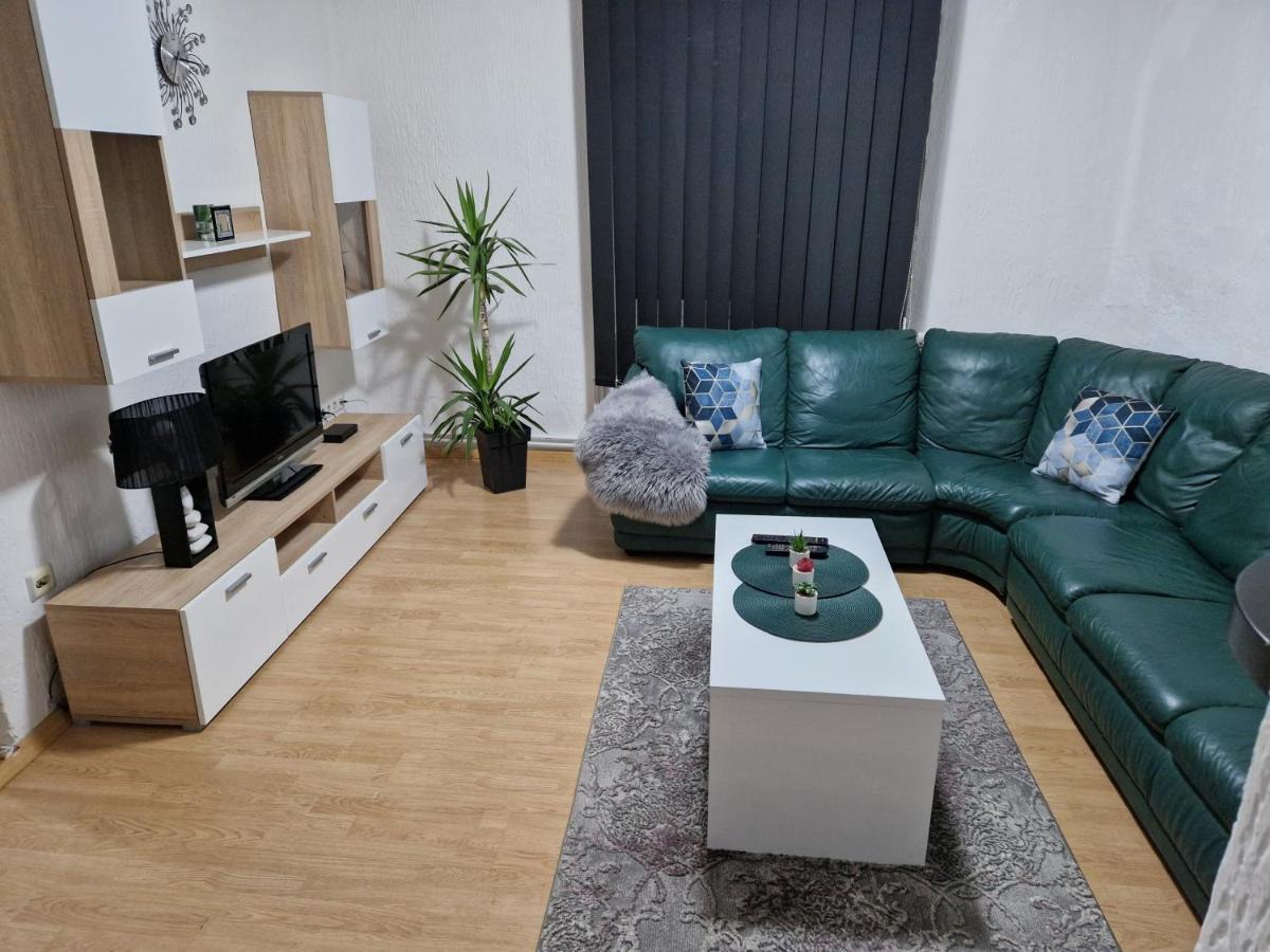 Apartmán Kuca Na Dan Šid Exteriér fotografie